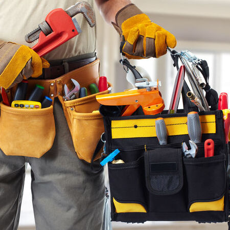5 plumbing tools each home should have